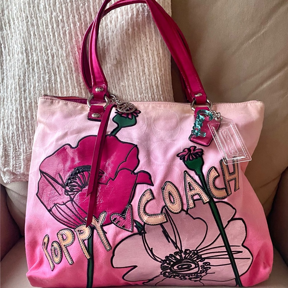 Y2K Coach Ombré Embossed Poppy Tote